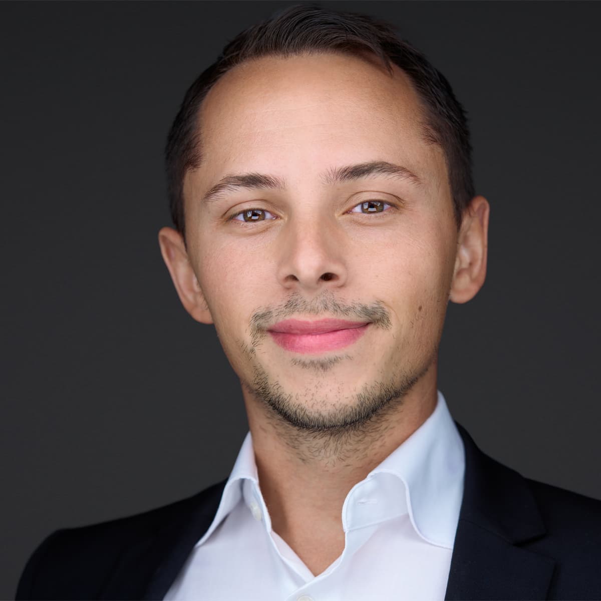 Photo of Travis Shapira