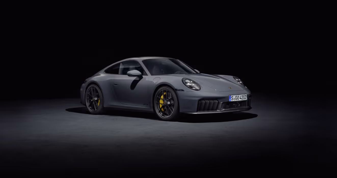 Porsche 911 Carrera GTS Black.